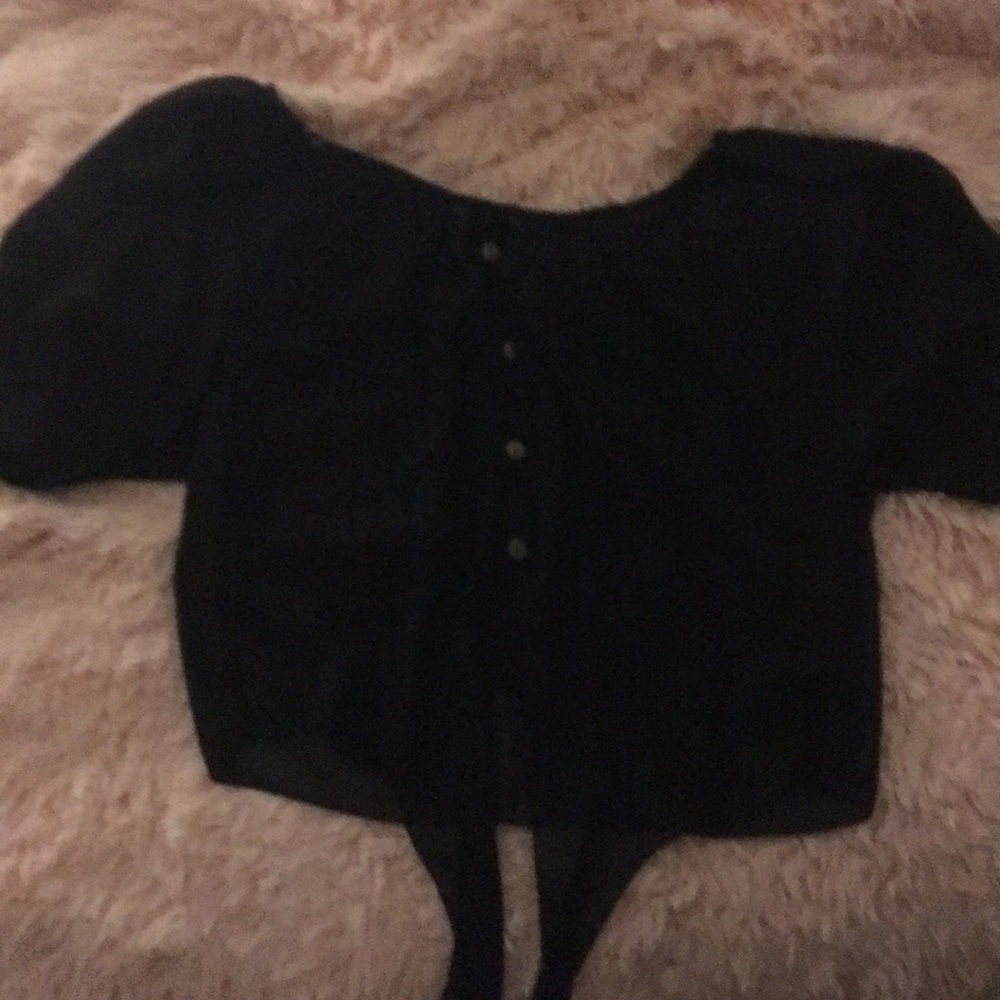A’gaci sheer black short sleeved crop top